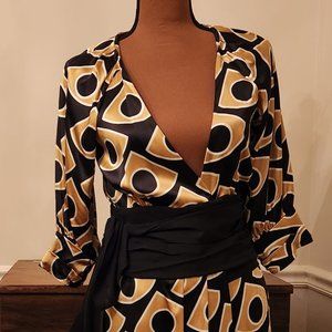 DIANE VON FURSTENBERG Silk Wrap Dress Lanii Womens Geo Print Silk Size 4